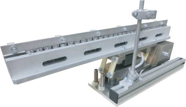 Linear vibrating feeders